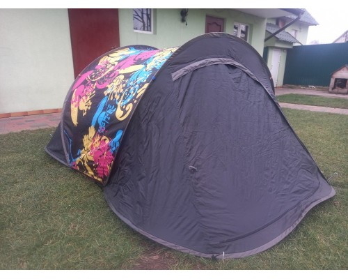 Палатка саморозкладна 2місна Quechua