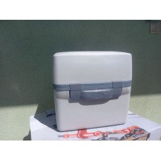 7.Автомобільний холодильник Innotek